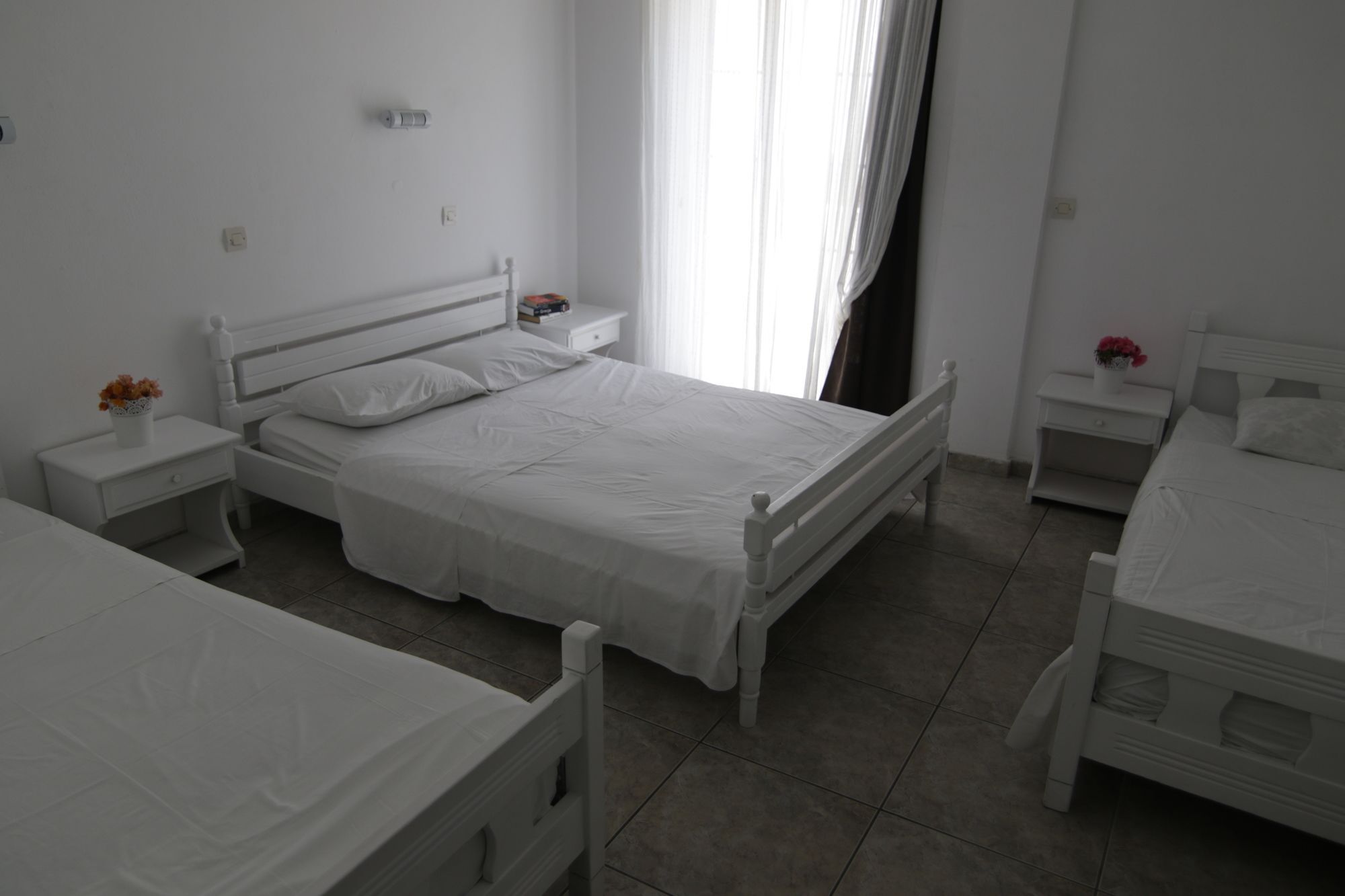 Armadoros Hotel / Ios Backpackers Εξωτερικό φωτογραφία